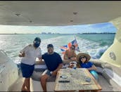 Sunseeker 60 feet luxury yacht in Cancún, Free  waverunner seadoo included