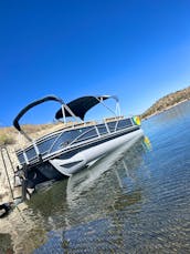 *LAKE PLEASANT* PLEASE READ DESCRIPTION- FULL SHADE- 27ft Regency Luxury Tritoon with 300 Hp Supercharged Outboard *12 Passengers*