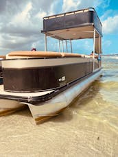 2020 Luxury 28' Double Deck Avalon Catalina Funship Pontoon Boat with water pump activated waterside!