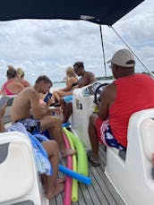 Easy to Drive Bayliner Deck Boat  (10% Off Weekday Specials!!)