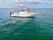 32' Boston Whaler Conquest with large cabin & AC, in Florida Keys( Big Pine Key, Marathon, Key West )