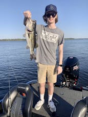 Nitro Z18 175HP Bass Boat in Lake Tarpon