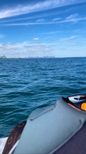 Jet Ski Rental 🐬🌊🐬 TOUR THE TORONTO SKYLINE & HARBOURFRONT 🐬🌊🐬 (DELIVERY ON THE WATER & FREE BOATING LICENSE)