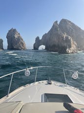 Beautiful Luxury Maxum 33ft Yacht for Charter in Cabo San Lucas