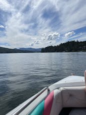 Aluguel de barcos para 6 pessoas no Lago Coeur d'Alene