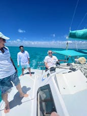 Private Cruises on 30' Magic-Sea-wind Sailing Catamaran Cancún Isla Mujeres Mexico