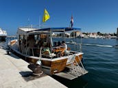 Beautiful Wooden Yacht for Rental in Zadar, Ulica Jurja Barakovića.