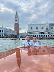 Private & Personalised Boat Tour with Tour Guide + Boat Driver in Venezia, Veneto