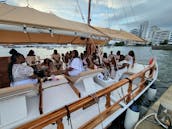 Great Catamaran for Cholon, Barú, sunset cruise, lunch or dinner on board... and much more experiences!