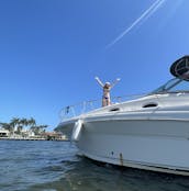 Yacht à moteur Sea Ray Sundancer de 38 pieds à Fort Lauderdale