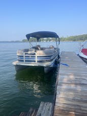 23ft Premier Sunsation Pontoon on Beautiful Lake Martin