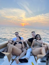 2021 22’ Deck Boat in Northport, Long Island, New York, $143 to $195 per hour. 