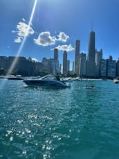 Captained 27ft Bayliner Ciera Yacht in Chicago, Illinois