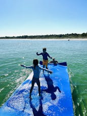 24ft Sun Tracker Fish Barge DLX Pontoon in Bradenton Beach