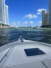 55' Sea Ray ! Yacht à moteur incroyable à Miami, en Floride