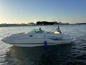 26' Bowrider (Powerboat) Rental with Captain