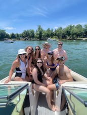 Exclusive Luxury Lake Experience: Boat Rental For A Fun Day! (Driver Incl.) BYOB