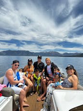 Bayliner 25ft Luxury Pontoon Charter in South Lake Tahoe