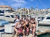 Yate a motor Sundancer de 38 pies en Cabo San Lucas