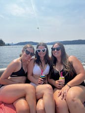 Croisière sur le lac avec capitaine de Coeur d'Alene et barbecue avec ponton de 22 pieds à South Bay