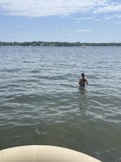 Spring Park Bay, Lake Minnetonka Bennington 218 SL