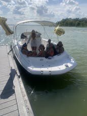 Naviguez avec style : pour un plaisir aquatique ultime ! | Bateau Tahoe Deck de 21 pieds