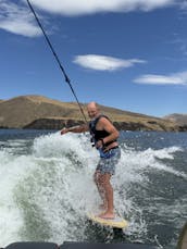 Luxury 24' MasterCraft XStar Wake Surf Boat