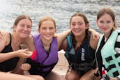 Lake Austin Celebration Cruiser: aniversários, esportes aquáticos, despedidas de solteiro...