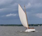 Relaxing historic sailing experience in St. Michaels, Maryland - Half Day Sail