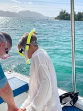 Explore las Seychelles por mar con nuestra lancha motora personalizada