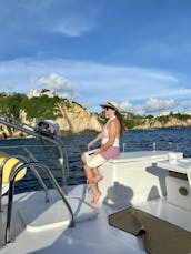 45ft Gallart Private Yacht for 20 passengers for Rent in Acapulco, Mexico