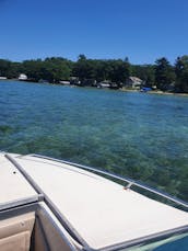 Best bang for your buck!! Older but well taken care of Sea Ray on Torch Lake