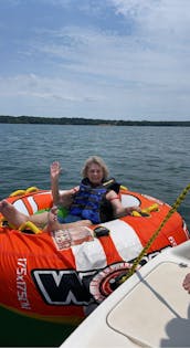 Sport Boat on Lake Hartwell with Tube, Skis and wakeboard included