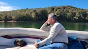 200HP Veranda 26 ft Tritoon for rent on Norris Lake (Andersonville)!