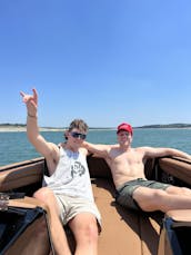 Lake Travis Wakesurfing Experience - 10 Passengers