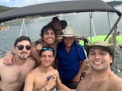 Aluguel de pontão Bentley de 24 pés em Lake Travis