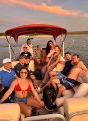 26ft Bennington Tritoon up to 10 Guests On Lake Travis