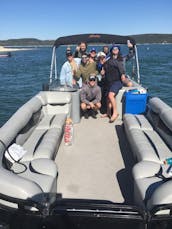 Spacious 25' Bentley Encore on Lake Travis!