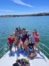 Valhalla I - 40ft Carver Yacht for 25 Guests on Lake Travis