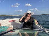 Crownline de 20 pies con juguetes y un increíble estéreo. ¡¡¡Diviértete en el lago!!!