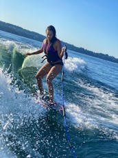 Centurion FX44 Pro Surf Boat in Bellevue and All Surrounding Lakes!