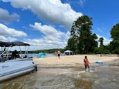 Navegue em nosso iate máximo de 41 pés no Lago Wylie