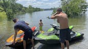 Waverunner en moto acuática Seadoo 2016 y waverunner en moto acuática Seadoo 2022 en Branson