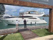 Yacht Nuvari Deluxe de 63 pieds à CANCUN