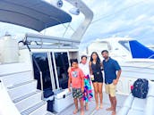 Deluxe Yacht 48ft with FlyBridge in Cancun