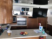 45ft Luxury Meridian Motor Yacht in Cancún, Quintana Roo