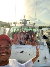 51' Sea Ray Yacht Charter for 12 people in Cancún, Quintana Roo