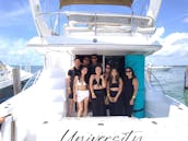 Iate a motor privado Sedan Bridge de 46 pés em Cancún Quintana Roo