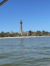 Alquiler de barcos en Cabo Coral con capitán a North Captiva, Cayo Costa