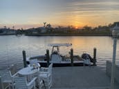 Aluguel de barco de console Nautic Star Center de 24 pés em Cape Coral, Flórida